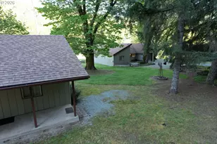 7503 N Myrtle Rd, Myrtle Creek, OR 97457 - Photo 37