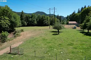 7503 N Myrtle Rd, Myrtle Creek, OR 97457 - Photo 31