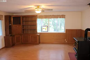 7503 N Myrtle Rd, Myrtle Creek, OR 97457 - Photo 17