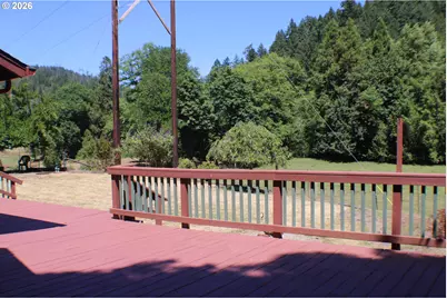 7503 N Myrtle Rd, Myrtle Creek, OR 97457 - Photo 47
