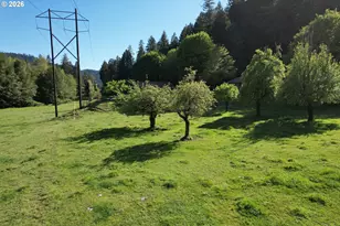 7503 N Myrtle Rd, Myrtle Creek, OR 97457 - Photo 31