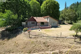 7503 N Myrtle Rd, Myrtle Creek, OR 97457 - Photo 41