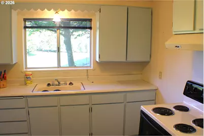 7503 N Myrtle Rd, Myrtle Creek, OR 97457 - Photo 19