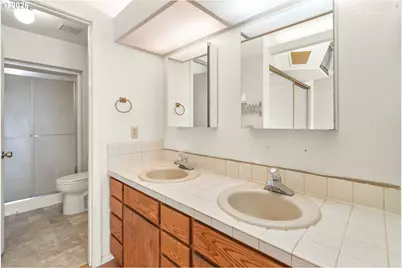 21104 SW Jameco Ct, Tualatin, OR 97062 - Photo 15