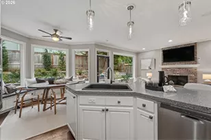 5825 Ridgetop Ct, Lake Oswego, OR 97035 - Photo 27