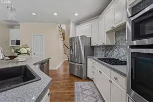 5825 Ridgetop Ct, Lake Oswego, OR 97035 - Photo 21