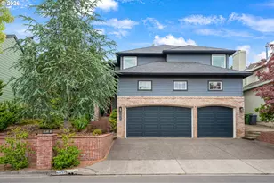 5825 Ridgetop Ct, Lake Oswego, OR 97035 - Photo 3