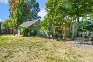 3842 Melrose Rd, Roseburg, OR 97471 - Photo 29
