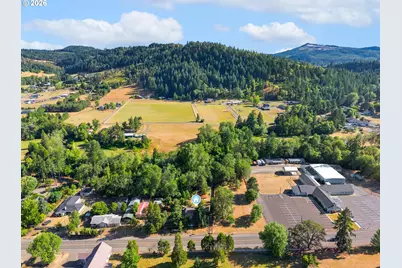 3842 Melrose Rd, Roseburg, OR 97471 - Photo 45