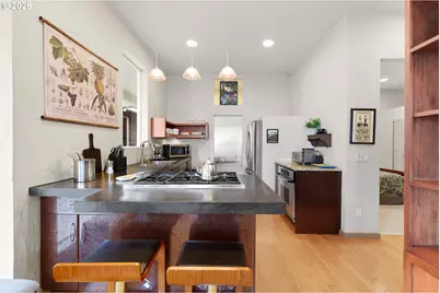 93883 Makai Ln, North Bend, OR 97459 - Photo 21