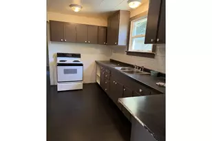 420 SW 4th Ave, Myrtle Creek, OR 97457 - Photo 11