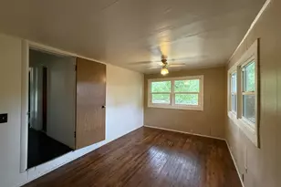 420 SW 4th Ave, Myrtle Creek, OR 97457 - Photo 23