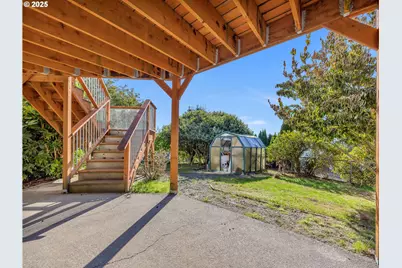 325 W Niagara Ave, Astoria, OR 97103 - Photo 35