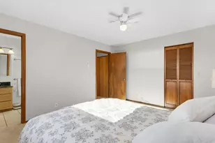 325 W Niagara Ave, Astoria, OR 97103 - Photo 11