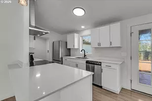 1477 June Way, Woodburn, OR 97071 - Photo 11