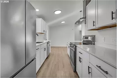 1477 June Way, Woodburn, OR 97071 - Photo 17