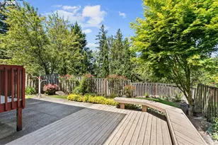 4678 NW Oxbridge Dr, Portland, OR 97229 - Photo 41