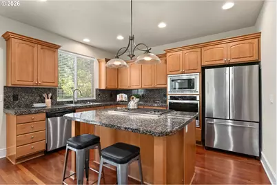 4678 NW Oxbridge Dr, Portland, OR 97229 - Photo 11
