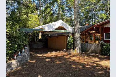 151 Outer Dr, Florence, OR 97439 - Photo 3