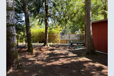 151 Outer Dr, Florence, OR 97439 - Photo 27
