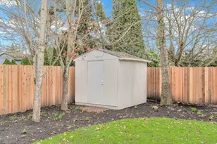 398 21st St, Salem, OR 97301 - Photo 31