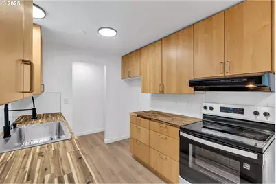 398 21st St, Salem, OR 97301 - Photo 11