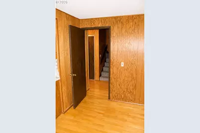 381 NE Village Squire Ave #2, Gresham, OR 97030 - Photo 17