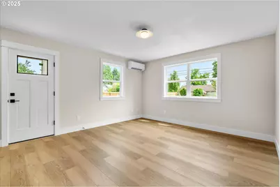 349 SE Walnut St, Hillsboro, OR 97123 - Photo 33