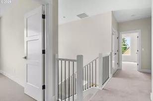 349 SE Walnut St, Hillsboro, OR 97123 - Photo 25