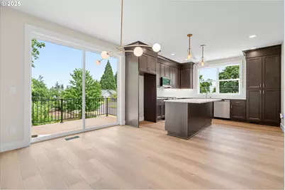 349 SE Walnut St, Hillsboro, OR 97123 - Photo 9