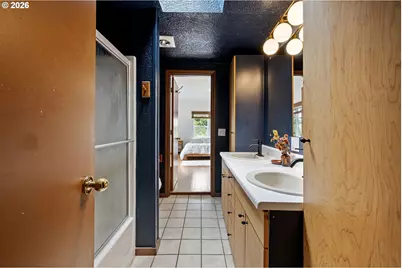25035 Brush Creek Rd, Sweet Home, OR 97386 - Photo 21