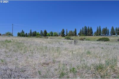 Fred Pl, Chiloquin, OR 97624 - Photo 1