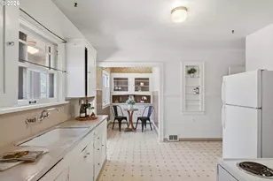 6730 NE Rodney Ave, Portland, OR 97211 - Photo 11