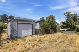 6730 NE Rodney Ave, Portland, OR 97211 - Photo 33