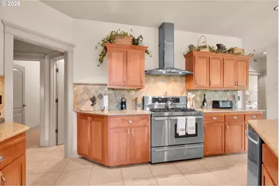 454 Salty Way, Eugene, OR 97404 - Photo 15