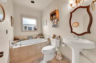 454 Salty Way, Eugene, OR 97404 - Photo 25