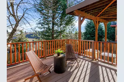 14924 NW Vance Dr, Portland, OR 97229 - Photo 37