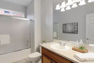 14924 NW Vance Dr, Portland, OR 97229 - Photo 35