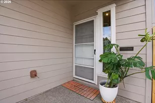 17601 SW Jay St, Beaverton, OR 97003 - Photo 3