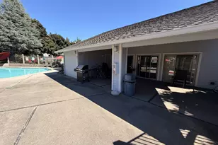 86 Kingsgate Rd, Lake Oswego, OR 97035 - Photo 21