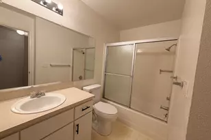 86 Kingsgate Rd, Lake Oswego, OR 97035 - Photo 17