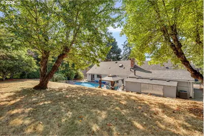 9885 SW Sattler St, Portland, OR 97224 - Photo 7