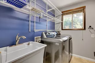9885 SW Sattler St, Portland, OR 97224 - Photo 35