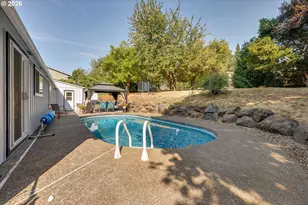 9885 SW Sattler St, Portland, OR 97224 - Photo 5