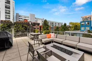 1221 SW 10th Ave, Portland, OR 97205 - Photo 33