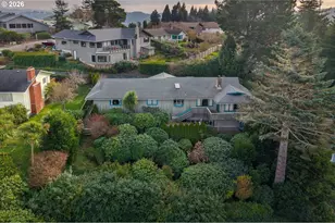 875 Signal Way, Coos Bay, OR 97420 - Photo 41