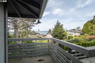 875 Signal Way, Coos Bay, OR 97420 - Photo 29