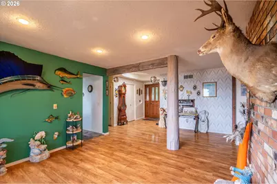 875 Signal Way, Coos Bay, OR 97420 - Photo 9