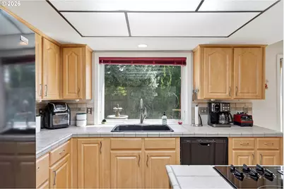 2211 SE Park Crest Ave, Vancouver, WA 98683 - Photo 11