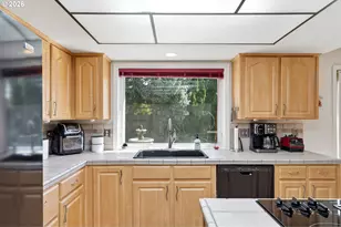 2211 SE Park Crest Ave, Vancouver, WA 98683 - Photo 11